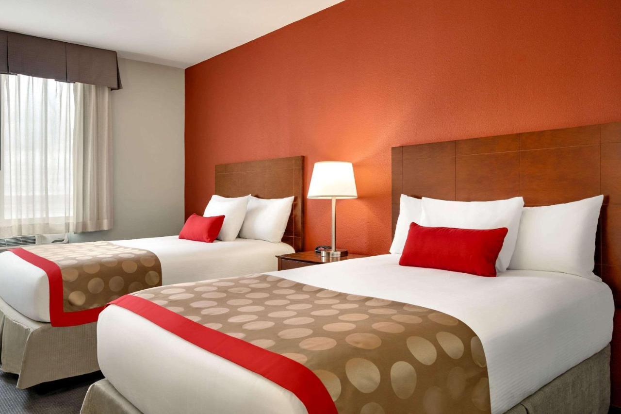 Bakken Airport Xwa Hotel & Studios Віллістон Екстер'єр фото